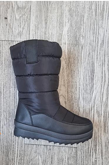 Waterproof boot