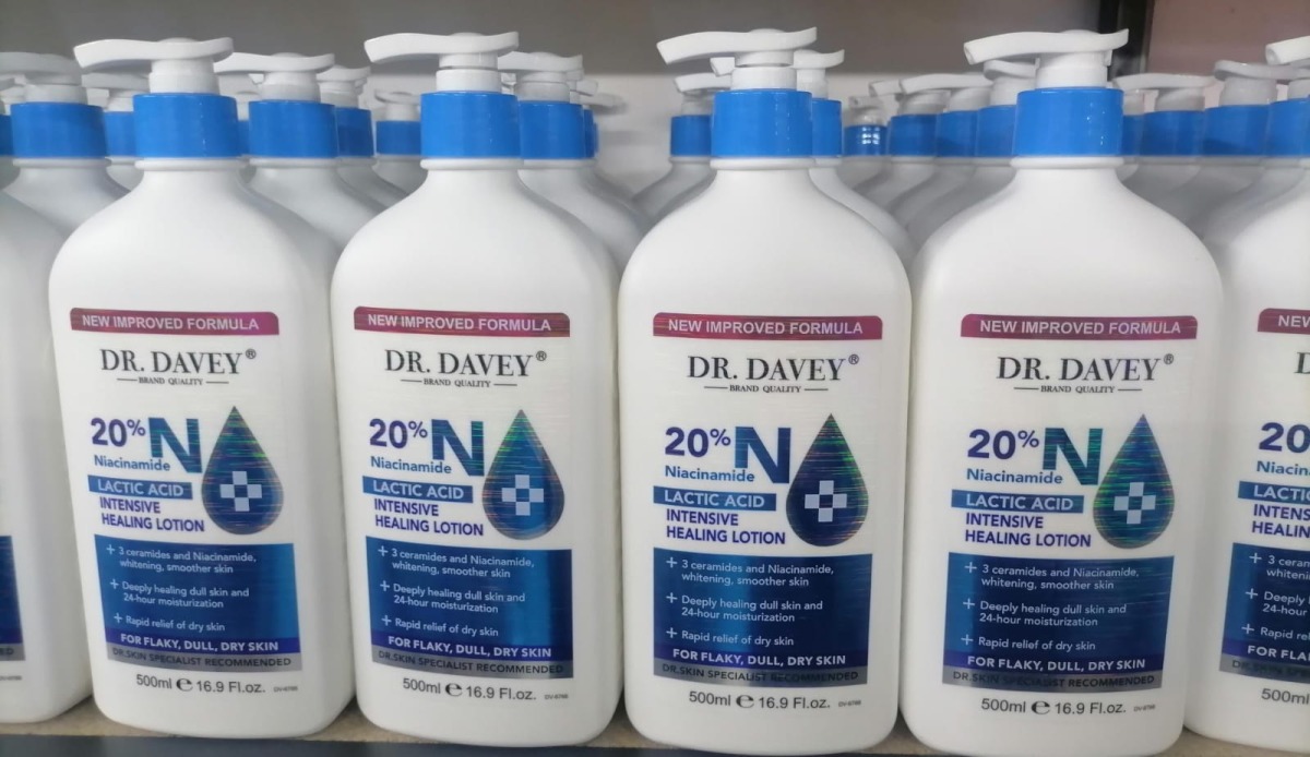 DR.Davey 20% Niacinamide + Lactic Acid Intensive Healing Lotion.